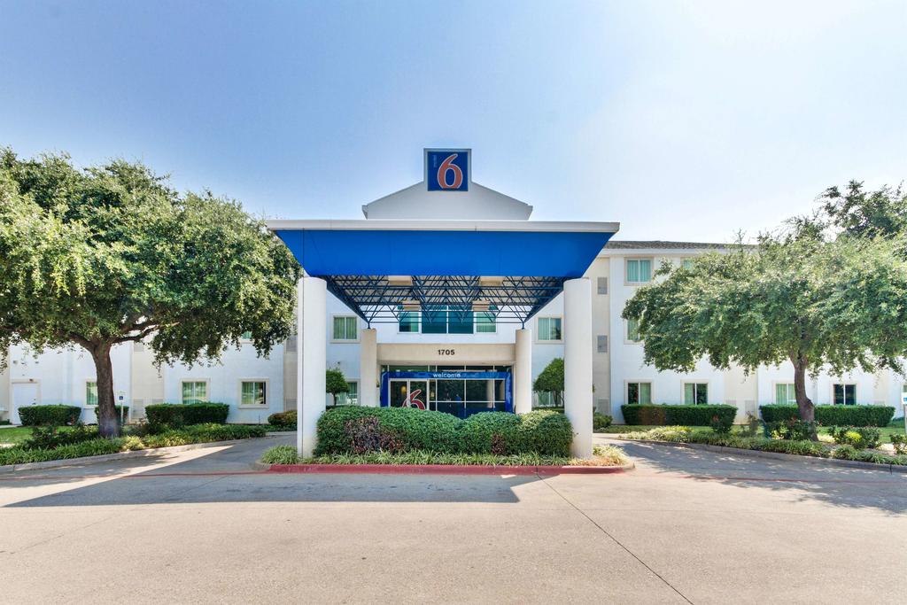 Motel 6-Lewisville, TX - Dallas - thumb 0
