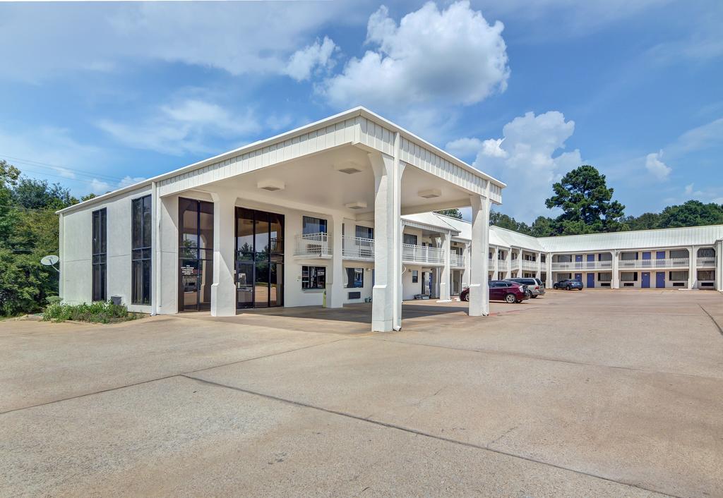 Motel 6-Lindale, TX - thumb 2