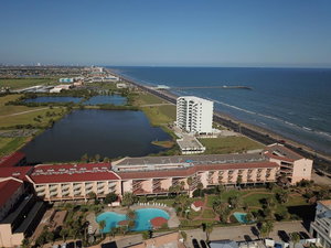 New Listing! Adorable 1/1 Condo With Beach Views! Resort Pool & Hot Tub! - Pelican Paradise