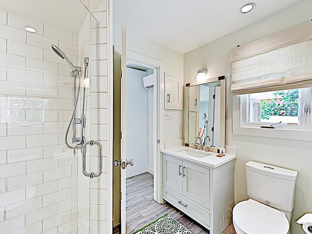 New Listing! Key Allegro Waterfront Home W/ Pool Home - thumb 2