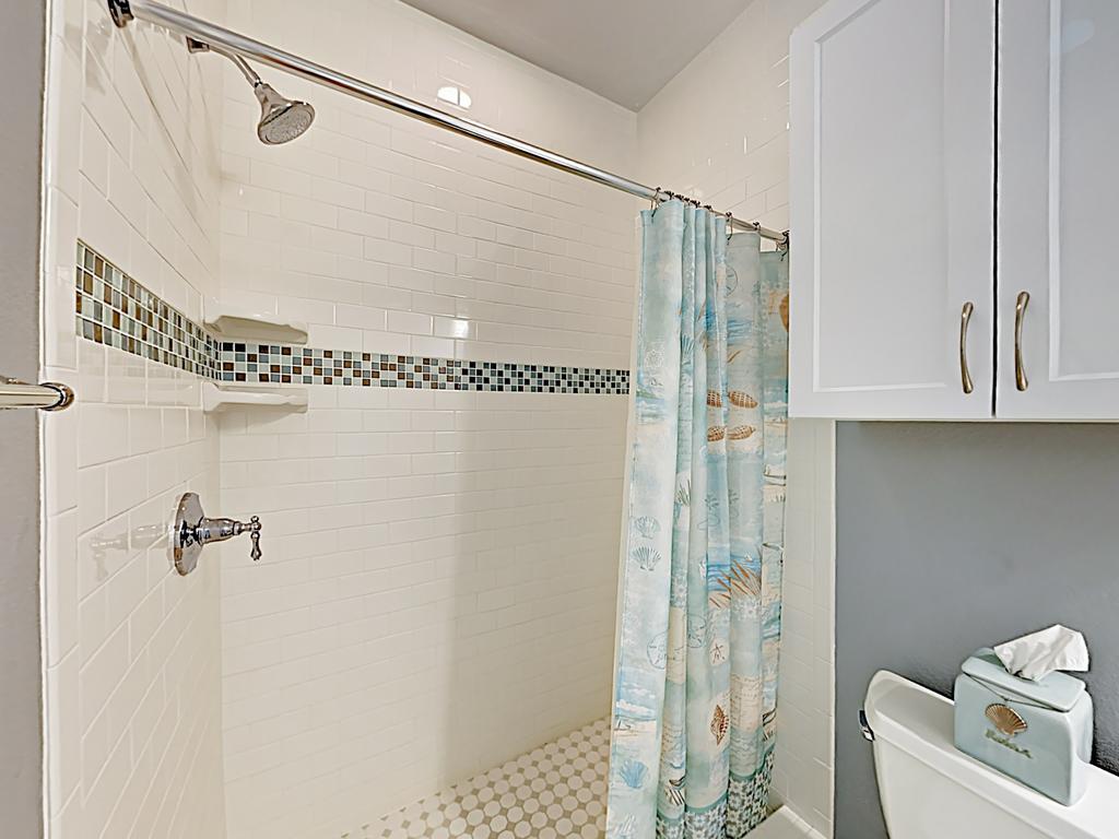 New Listing! Newly Built Home W/ Patio & Yard Home - thumb 1