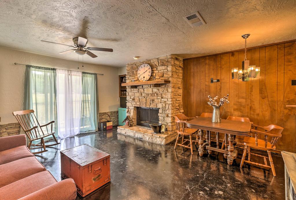 NEW! Wimberley Condo By Creek - Near Jacob's Well! - thumb 3