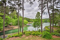 NEW-Lake Keowee Resort Condo w/ PoolMarina Access Accommodation Texas