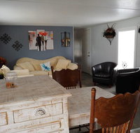 Newly remodeled sleeps 6 Pets OK Very Quiet - Accommodation Texas