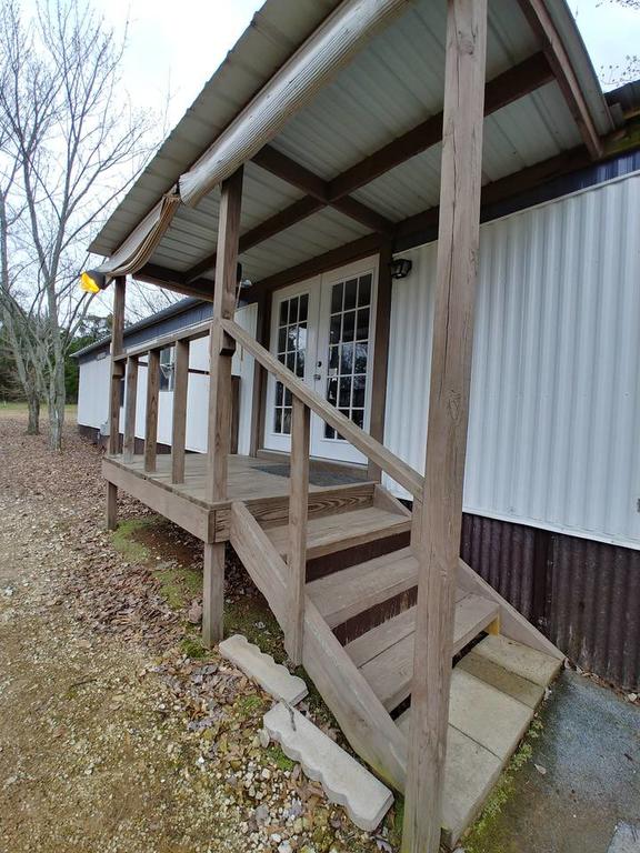 Newly Remodeled! Sleeps 6! Pets OK! Very Quiet! - thumb 3