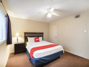OYO Hotel & Apartments Houston Galleria