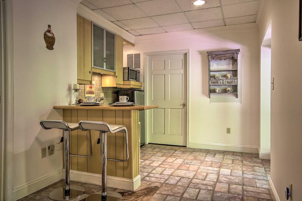 Peaceful Cockeysville Apt With Furnished Deck! - thumb 3