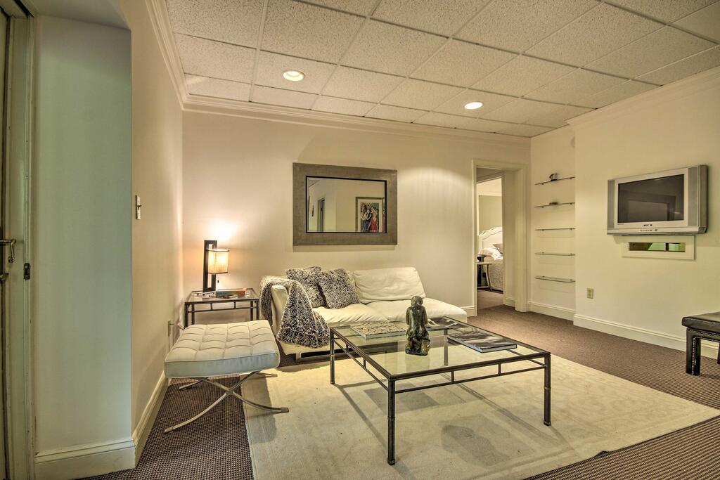Peaceful Cockeysville Apt With Furnished Deck! - thumb 2