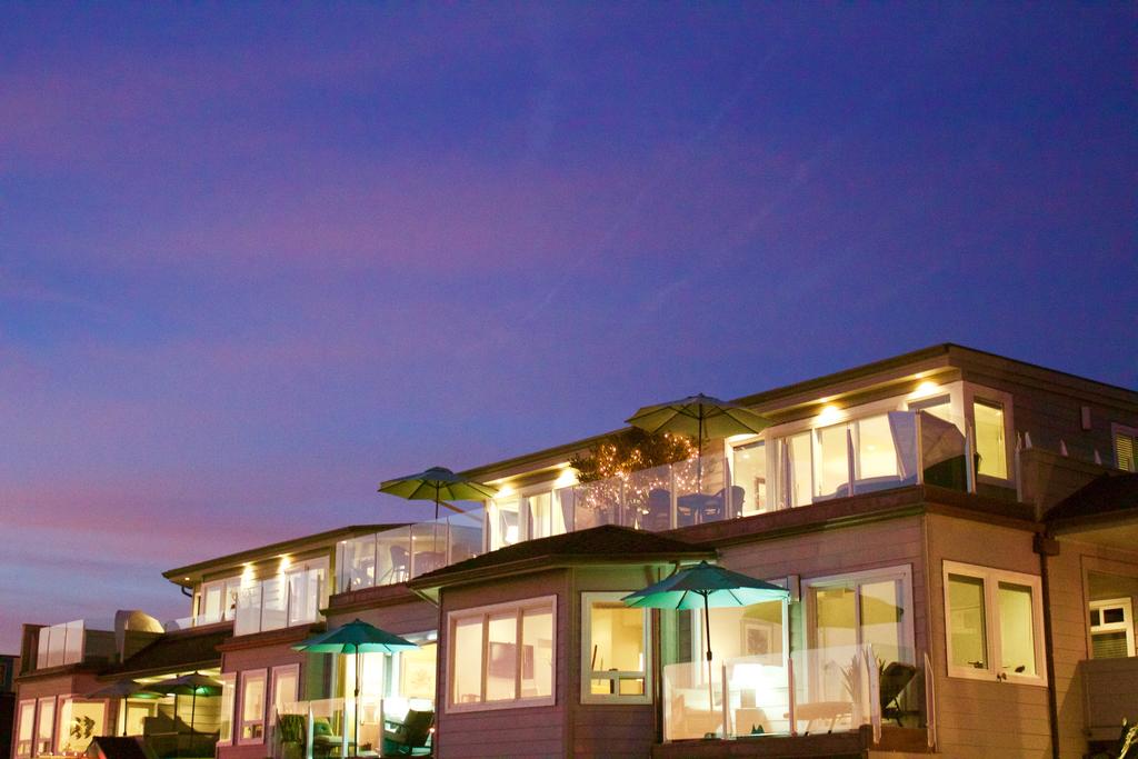 Pier View Suites - thumb 2