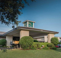 Quality Inn Ennis - Accommodation Texas