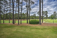 Quiet Pinehurst Condo with Patio on Golf Course Accommodation Texas