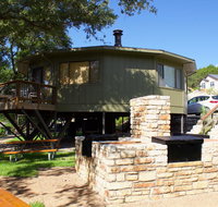 Relaxing Bungalow w/ Treetop Views pool  hot tub next to marina 17 - Accommodation Texas