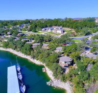 Relaxing Waterfront Bungalow on Lake Travis pool  hot tub next to marina 1 - Accommodation Texas