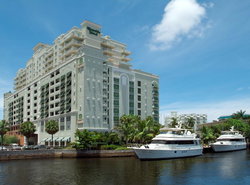 Riverside Hotel