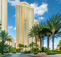SAVE AT MGM  NO RESORT FEES  STRIP VIEW  1911 Accommodation Texas