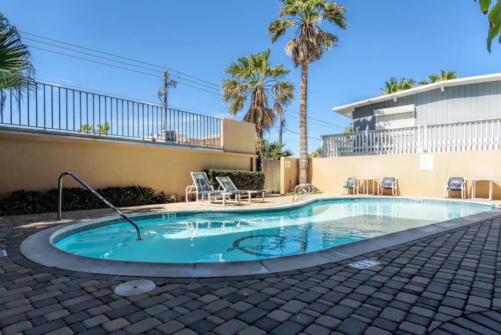 Sea Gull Beachfront Condos By Padre Getaways - thumb 0