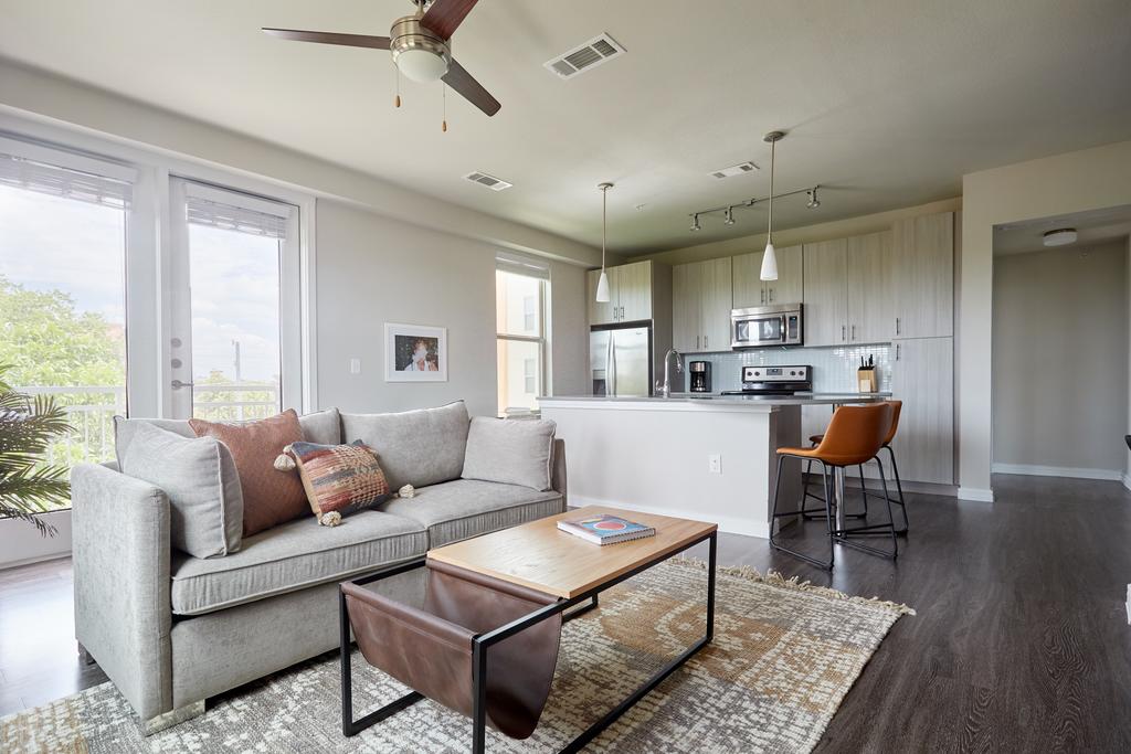 Sonder  Southtown Apartments - thumb 1