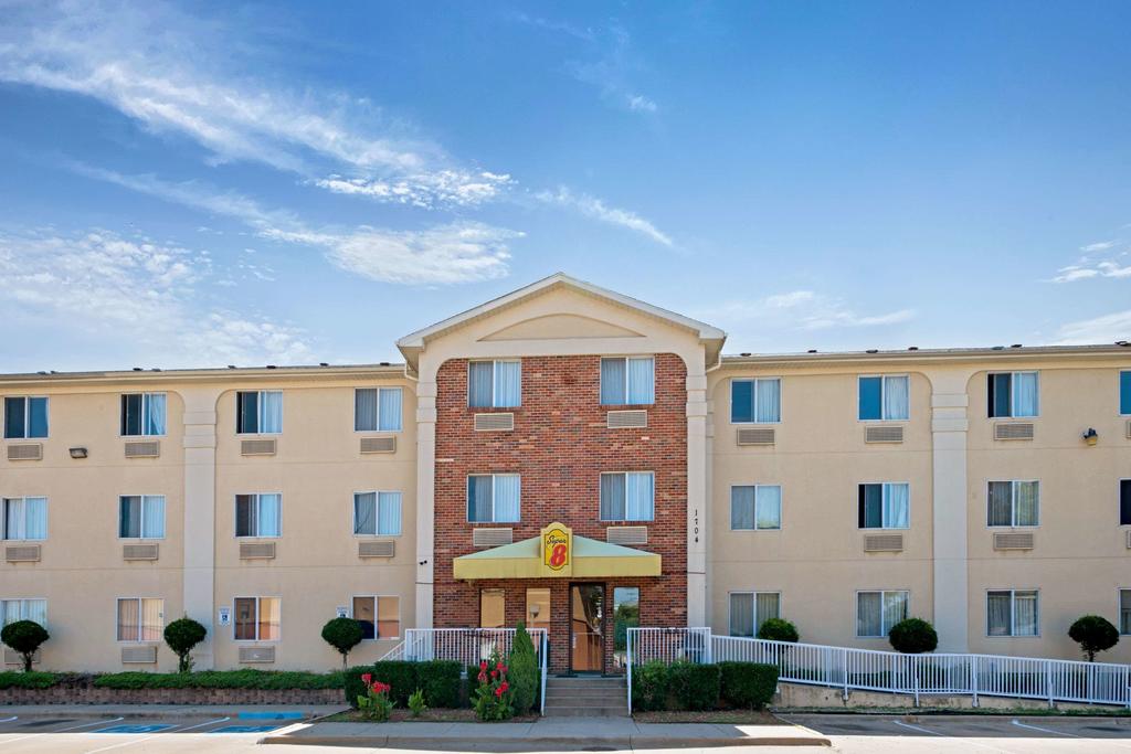 Super 8 By Wyndham Plano/Dallas Area - thumb 0
