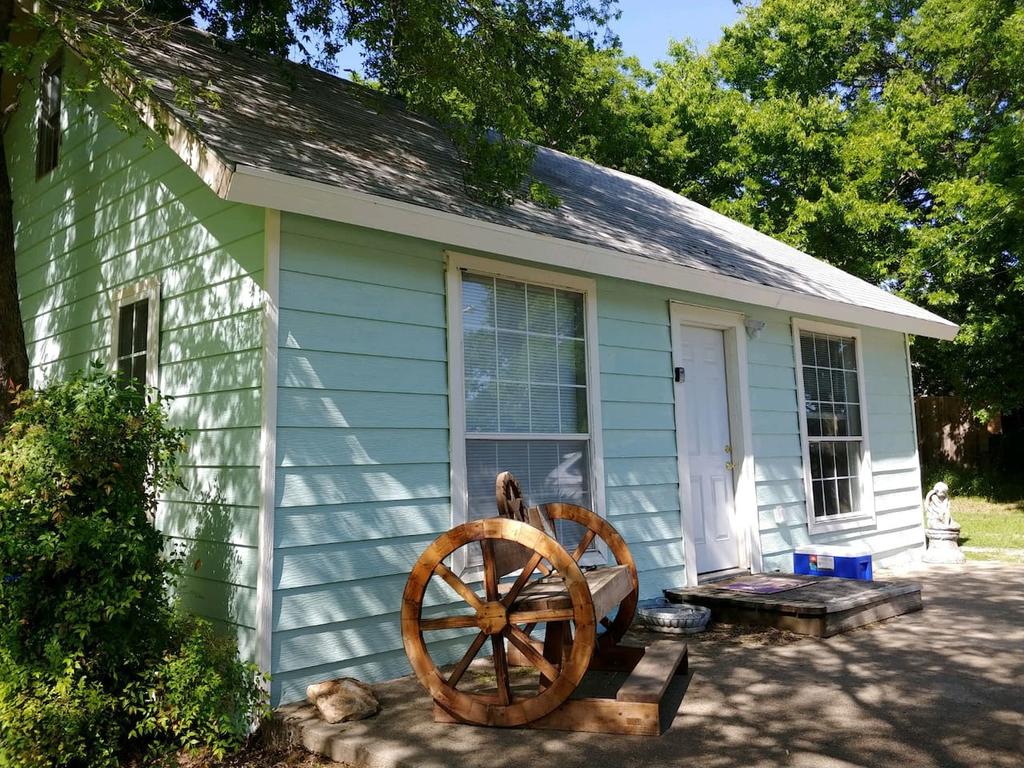 Super Cute 2 Bd/ 1 Bath, Pets Under 40 Lbs Welcome - thumb 0