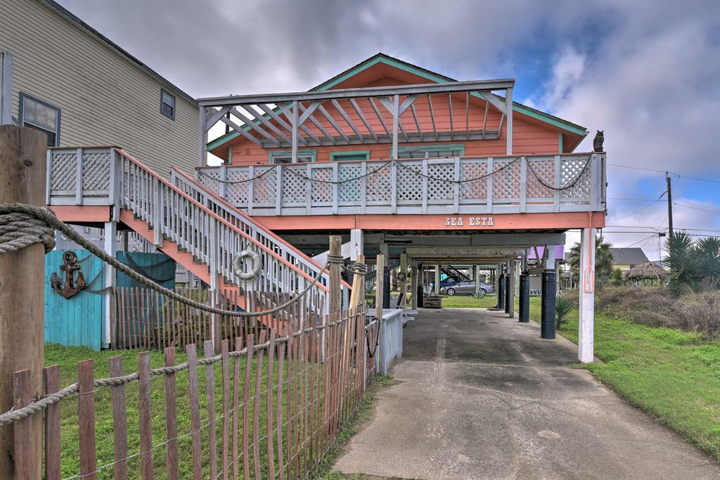 Surfside Beach Home With Deck - 300 Feet To The Gulf! - thumb 1