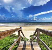 Surfside Beach House with Ocean View Steps to Shore - Accommodation Texas