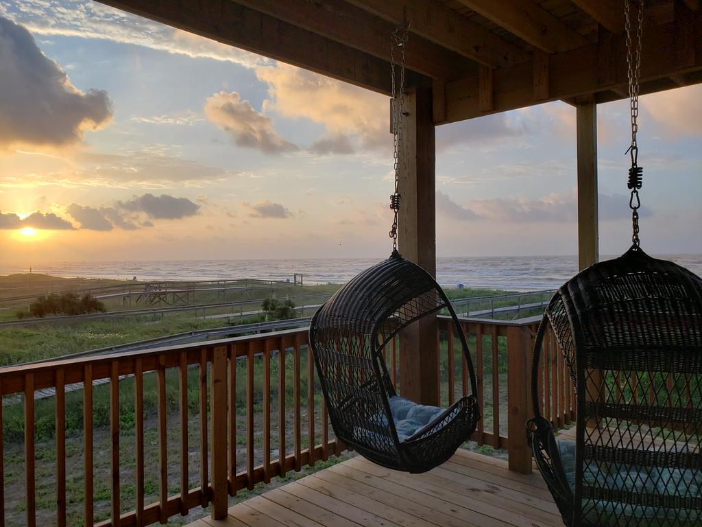 Surfside Oasis - thumb 0