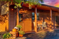 Sweetwater's Rustic Log Cabin Country Accommodation Texas