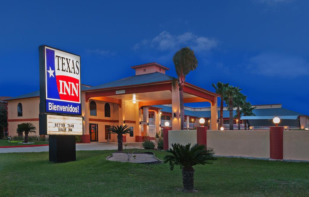 Texas Inn And Suites Raymondville - thumb 1