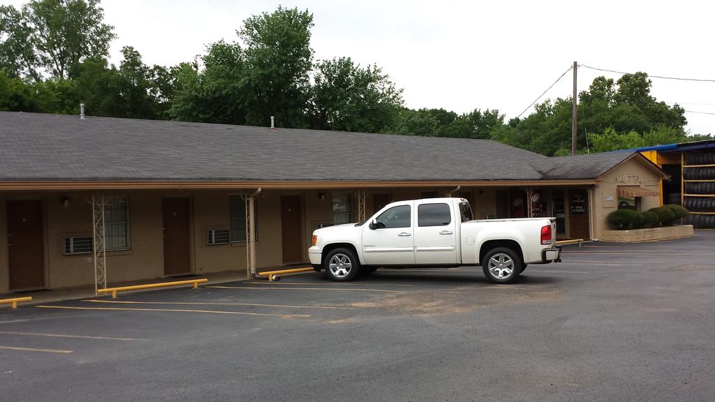 Texas Inn Motel - thumb 2