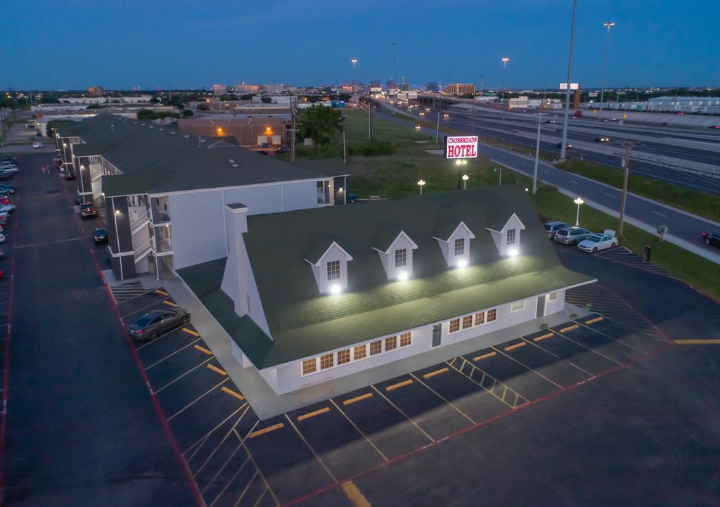 The Crossroads Hotel And Suites Irving - thumb 3