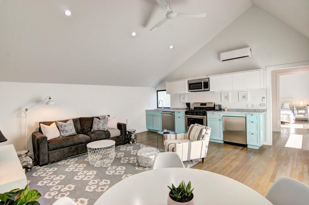 The Drake Guest House - thumb 1