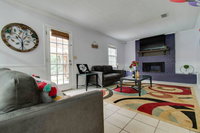 The family Oasis l Kings Queen and Full beds l Washer and Dryer 4K TVs Accommodation Texas