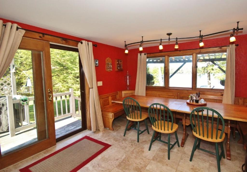 The Lake House - thumb 2