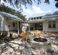 The Wine Cellar Home - Accommodation Texas