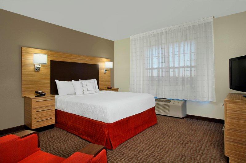 TownePlace Suites Fort Worth Southwest TCU Area - thumb 0
