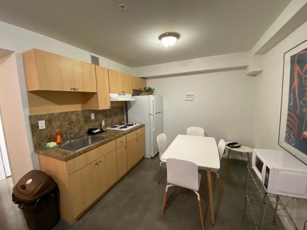 Triangle Suites - thumb 2