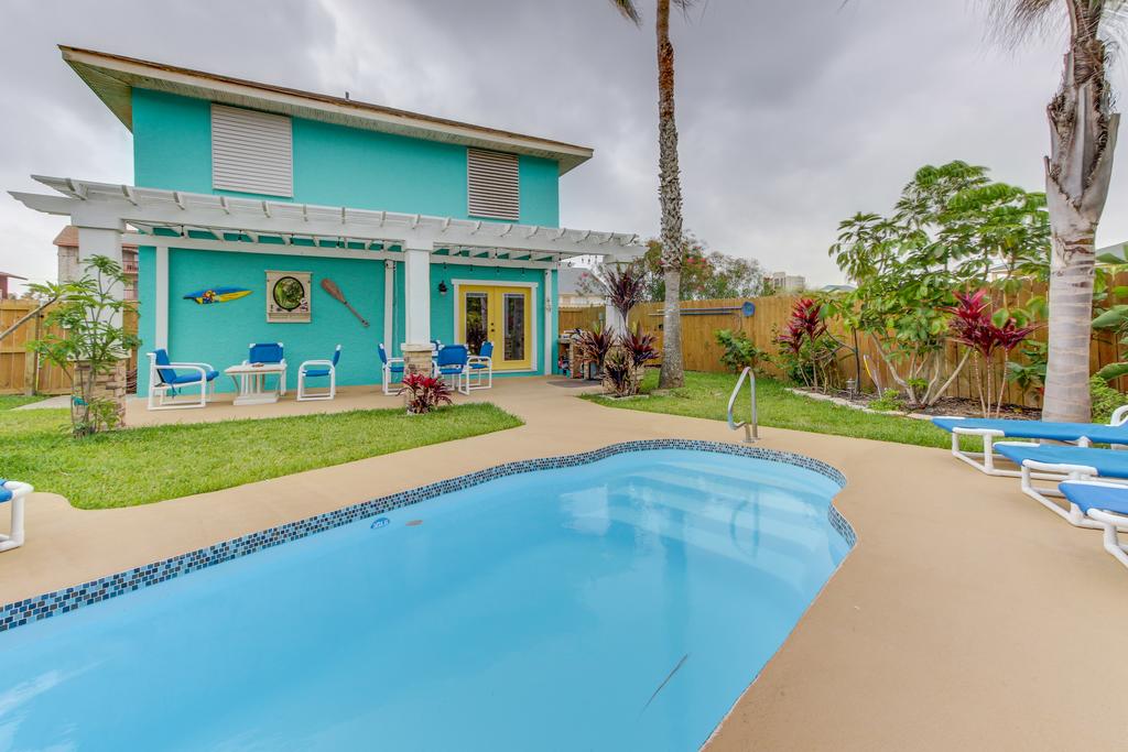 Turquoise Retreat - thumb 2