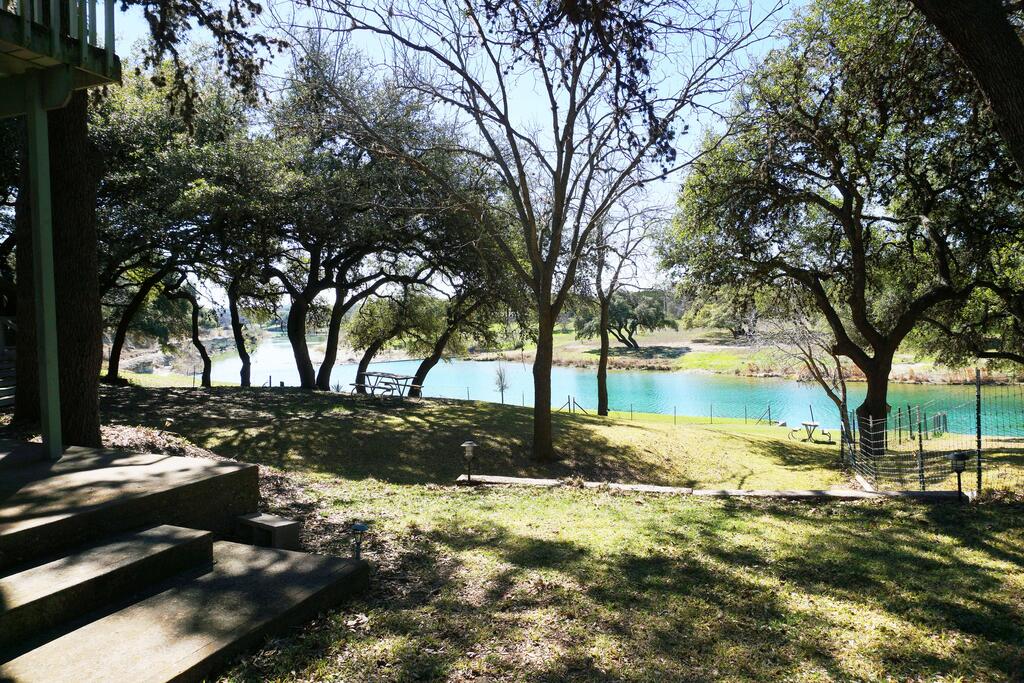 Two Dam Guest Cottages- Tree Top Suite - thumb 1