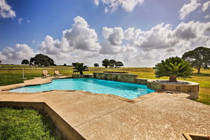 Upscale La Vernia House 30 Mi. To San Antonio