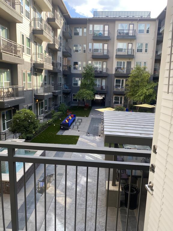 Upscale Studio Uptown Dallas - thumb 1