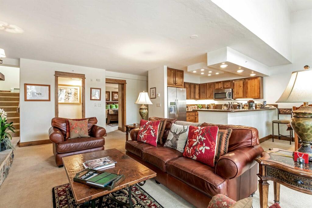 Vail Antlers 4 Bed - thumb 2