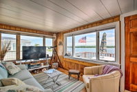 Waterfront Cape Cod Cottage with Beach  Deck Accommodation Texas