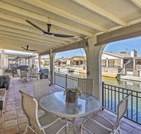Waterfront Home in Parker with Mtn Views  Dock - Accommodation Texas