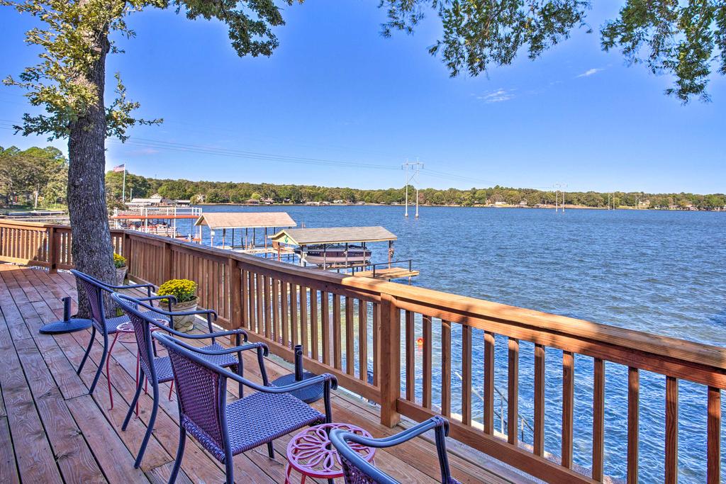 Waterfront Home In Tool With Dock, Fire Pit And Patio! - thumb 1