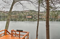 Waterfront Home on Lake Sunapee with Private Dock Accommodation Texas