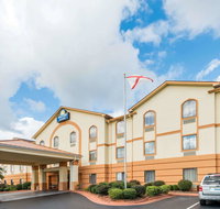 Days Inn  Suites by Wyndham Prattville-Montgomery - Accommodation Texas