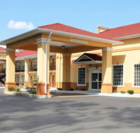 Quality Inn  Suites Greenville I-65 - Accommodation Texas