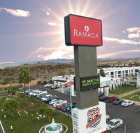 Ramada by Wyndham Kingman - Accommodation Texas