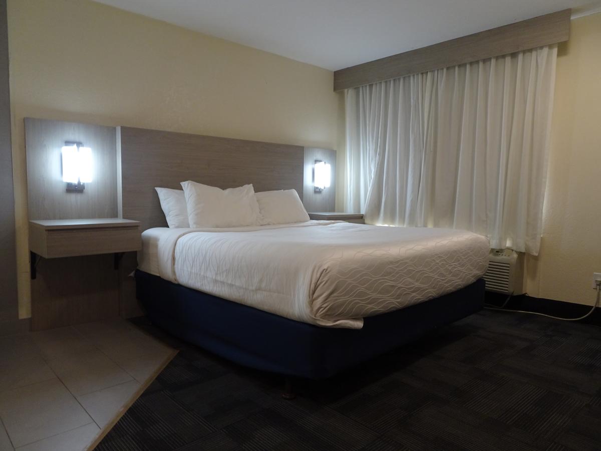 Hotel Aspen Flagstaff/ Grand Canyon InnSuites - thumb 26