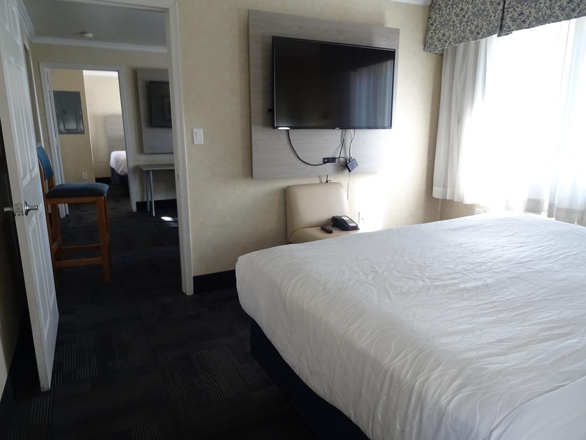 Hotel Aspen Flagstaff/ Grand Canyon InnSuites - thumb 35